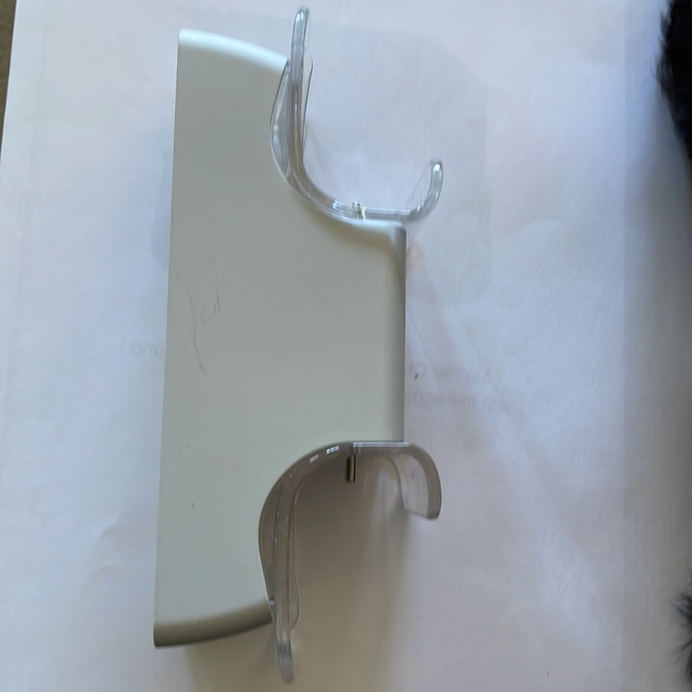 IPEG controller charging dock - Picture 3 of 6